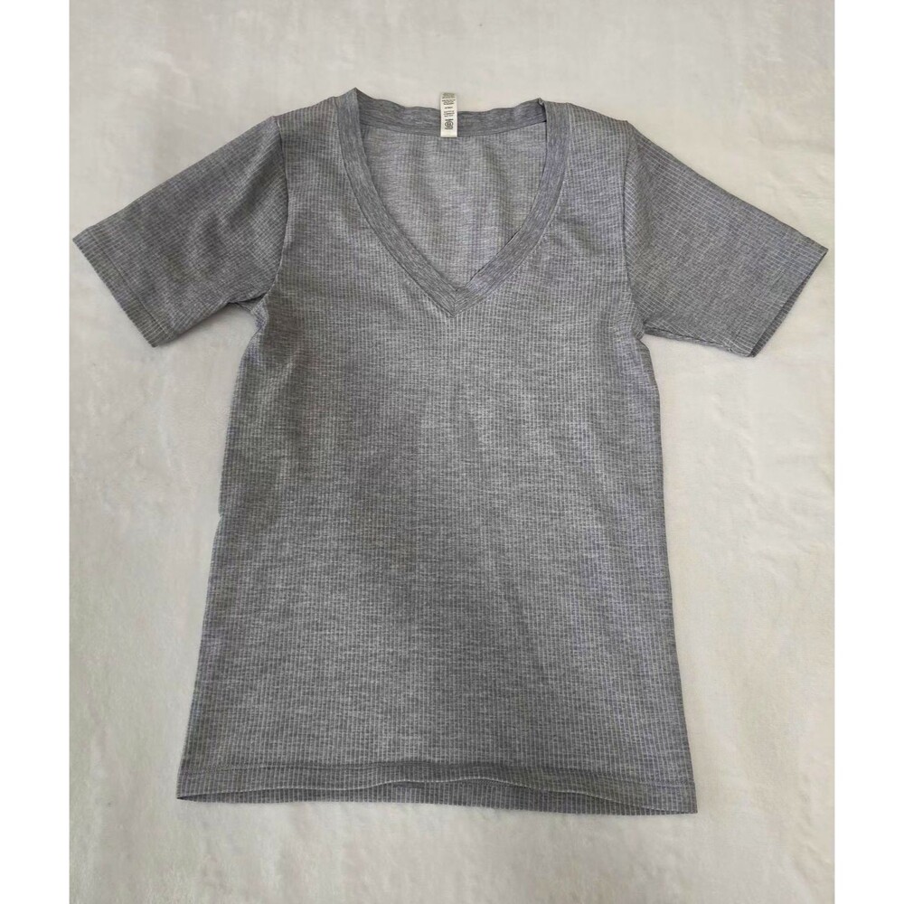 Athleta Women's Gray Ribbed Knit Stretch V-Neck Short Sleeve T-Shirt XS